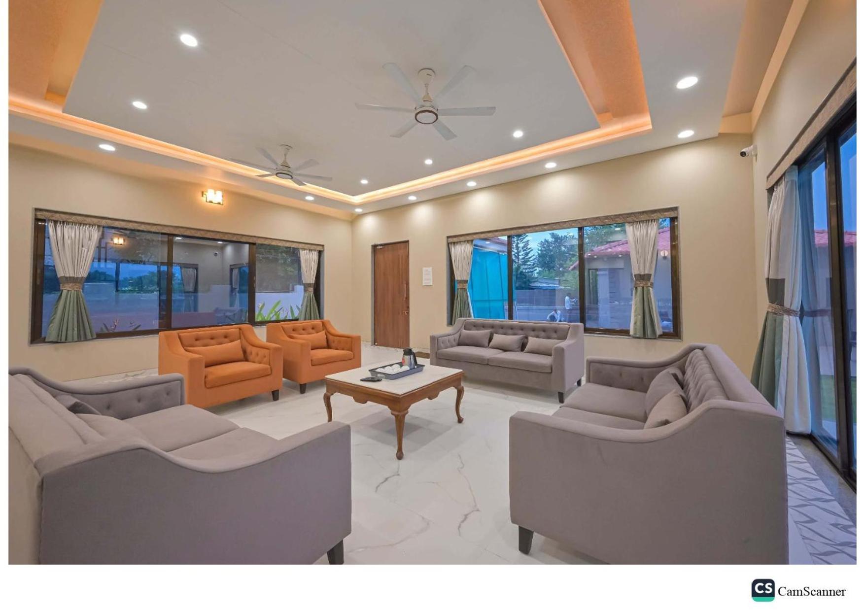Вилла Radha Krishna 5Bhk Лонавала Экстерьер фото