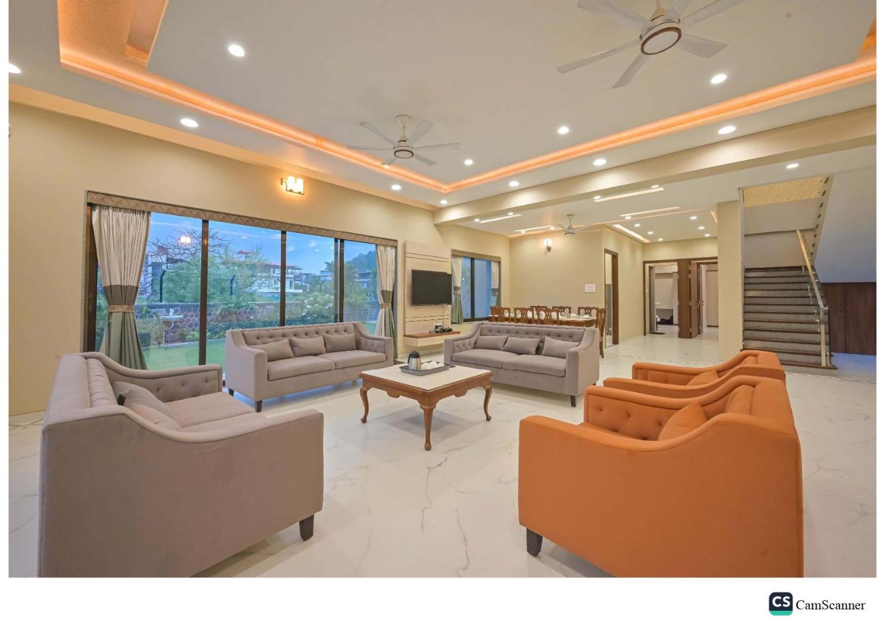 Вилла Radha Krishna 5Bhk Лонавала Экстерьер фото