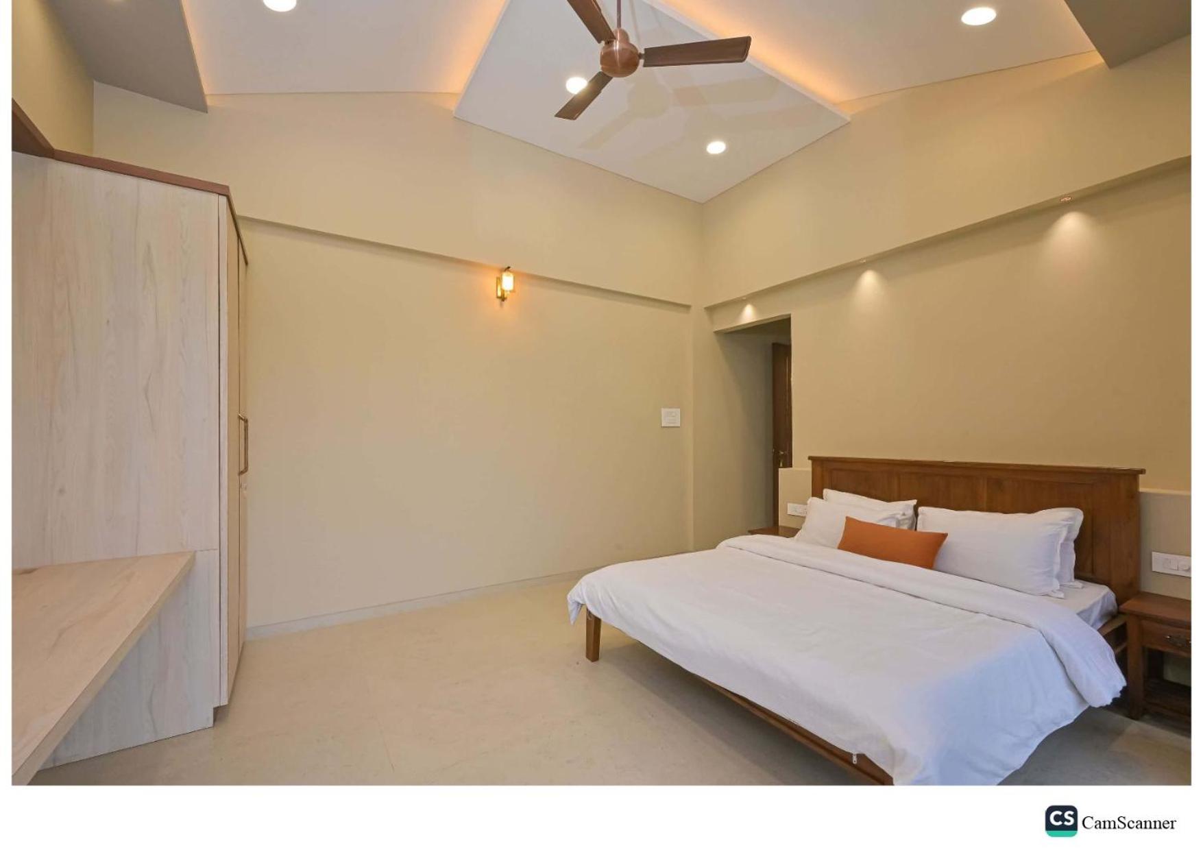 Вилла Radha Krishna 5Bhk Лонавала Экстерьер фото