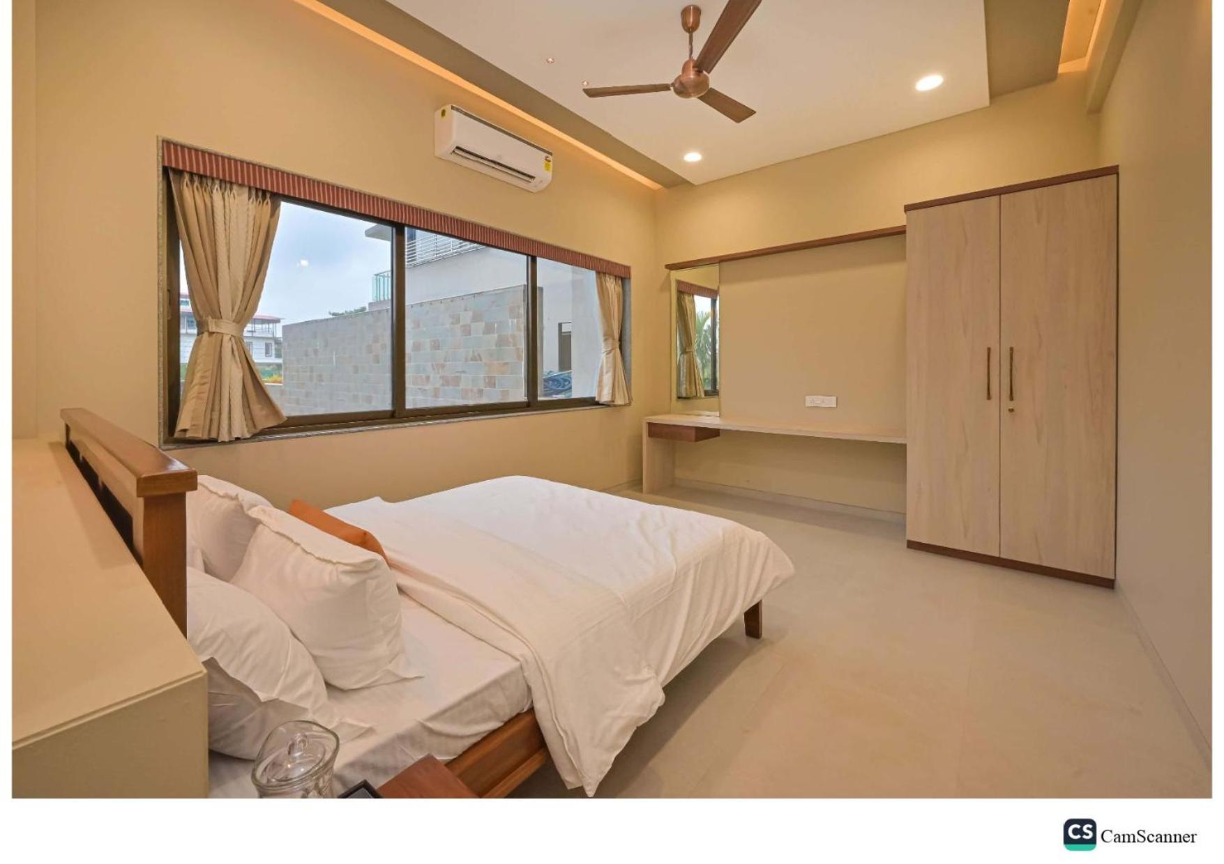 Вилла Radha Krishna 5Bhk Лонавала Экстерьер фото