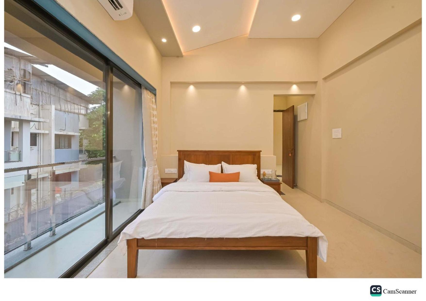 Вилла Radha Krishna 5Bhk Лонавала Экстерьер фото